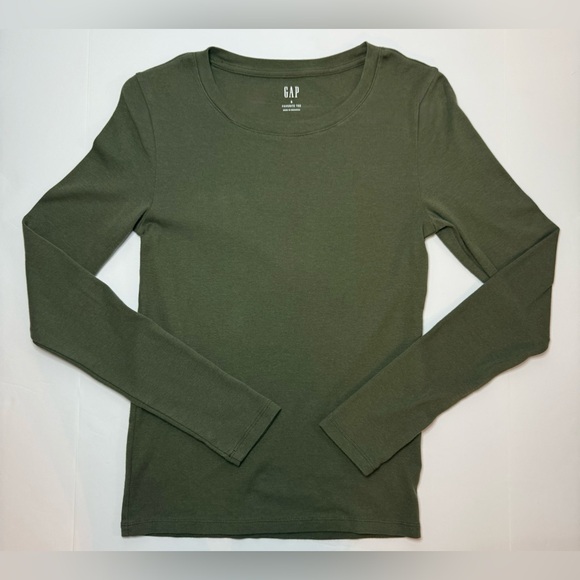 GAP Tops - GAP Long Sleeved Favorite Crewneck T-Shirt Olive Night Green Size S